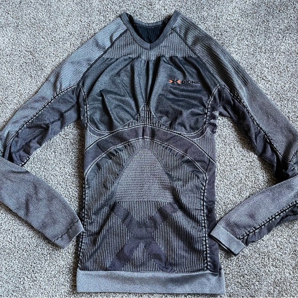 X-Bionic, "Radiactor Men's V Neck Shirt Sz XXL In Grey/Black - Picture 5 of 10